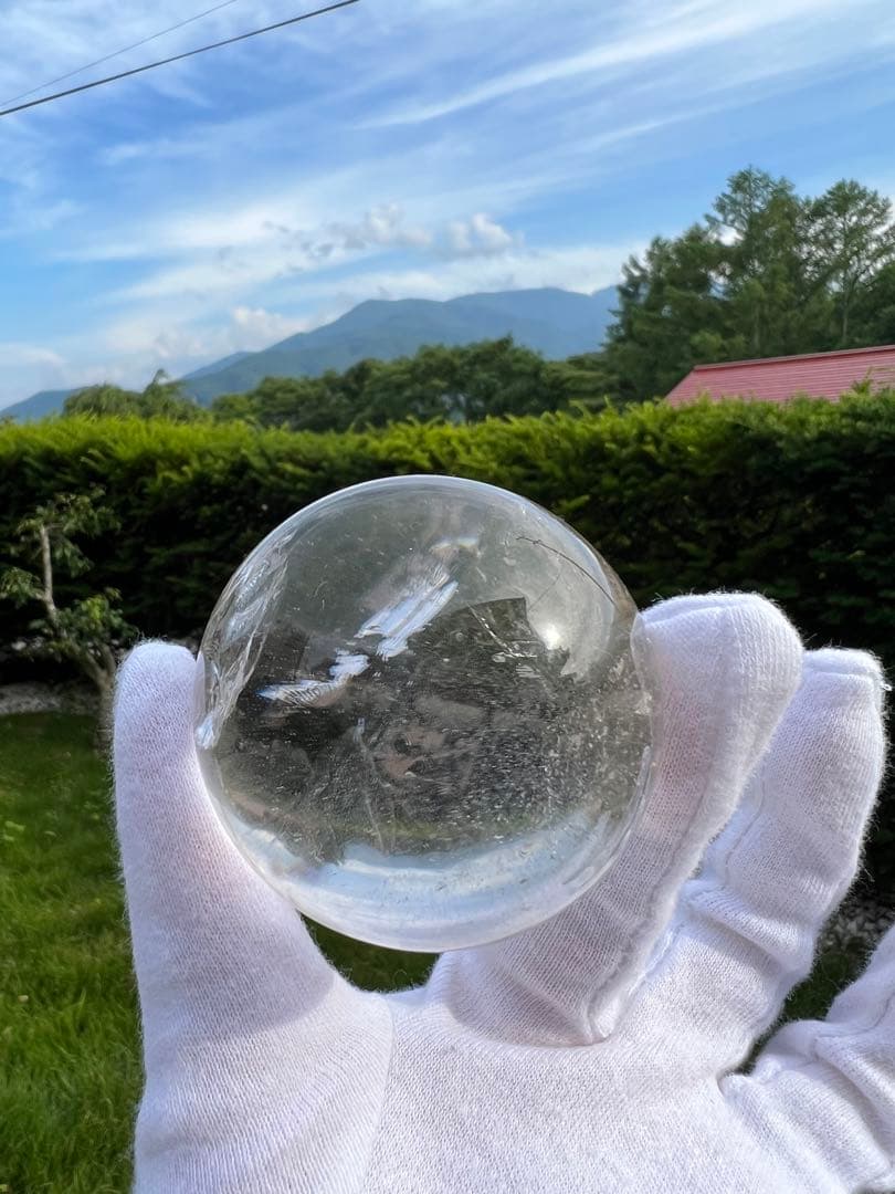 185 ブラジル産　水晶　丸玉　約58mm 【台座付き】