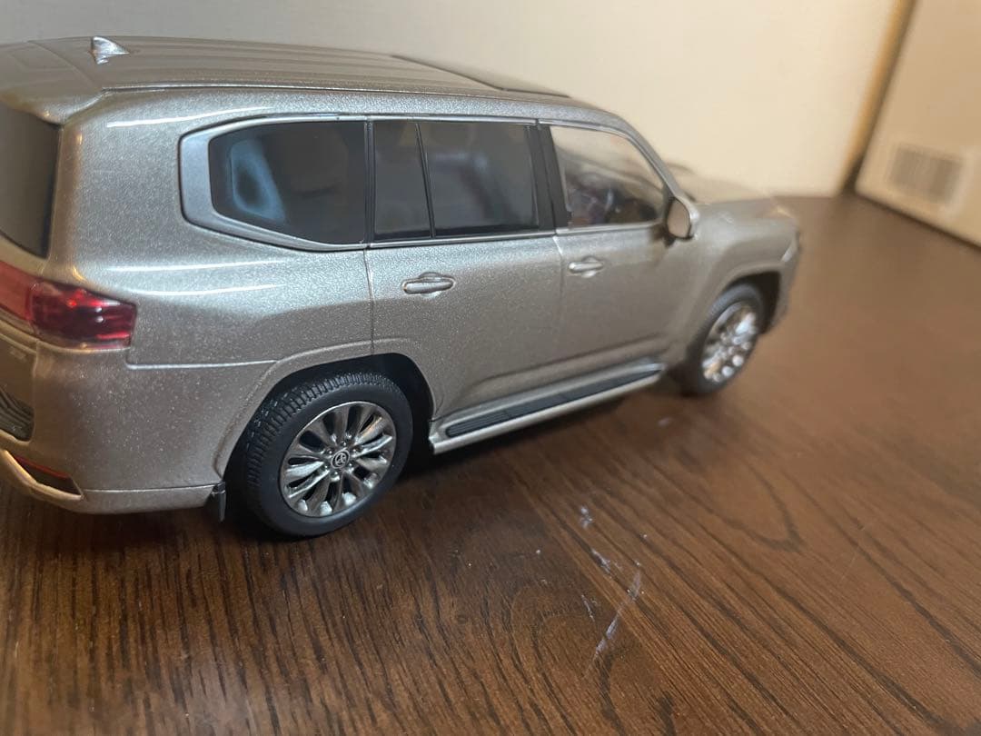 1/30 色見本　ミニカー　店頭展示用　非売品　ランクル