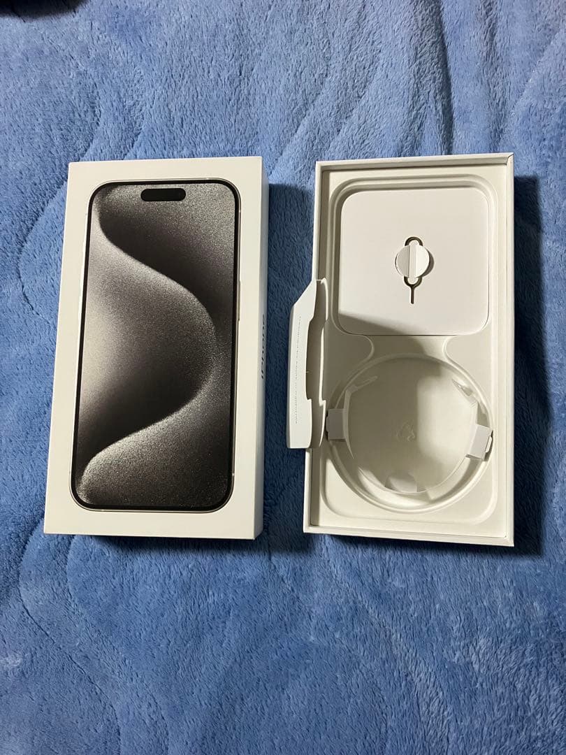 Apple iPhone 15 Pro ホワイト 128GB