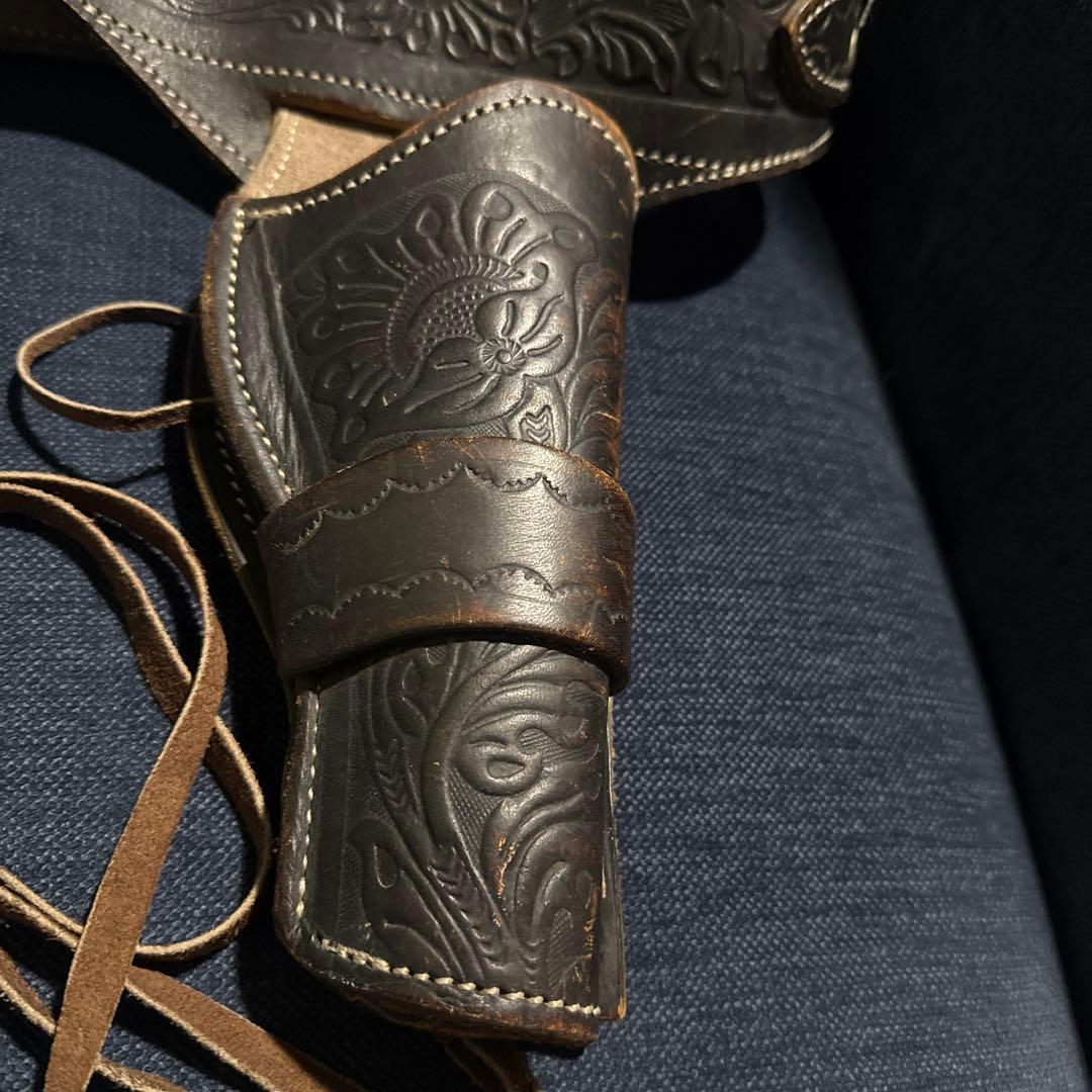 コルト　シングルアクションアーミー用　ガンベルト　レザーホルスター