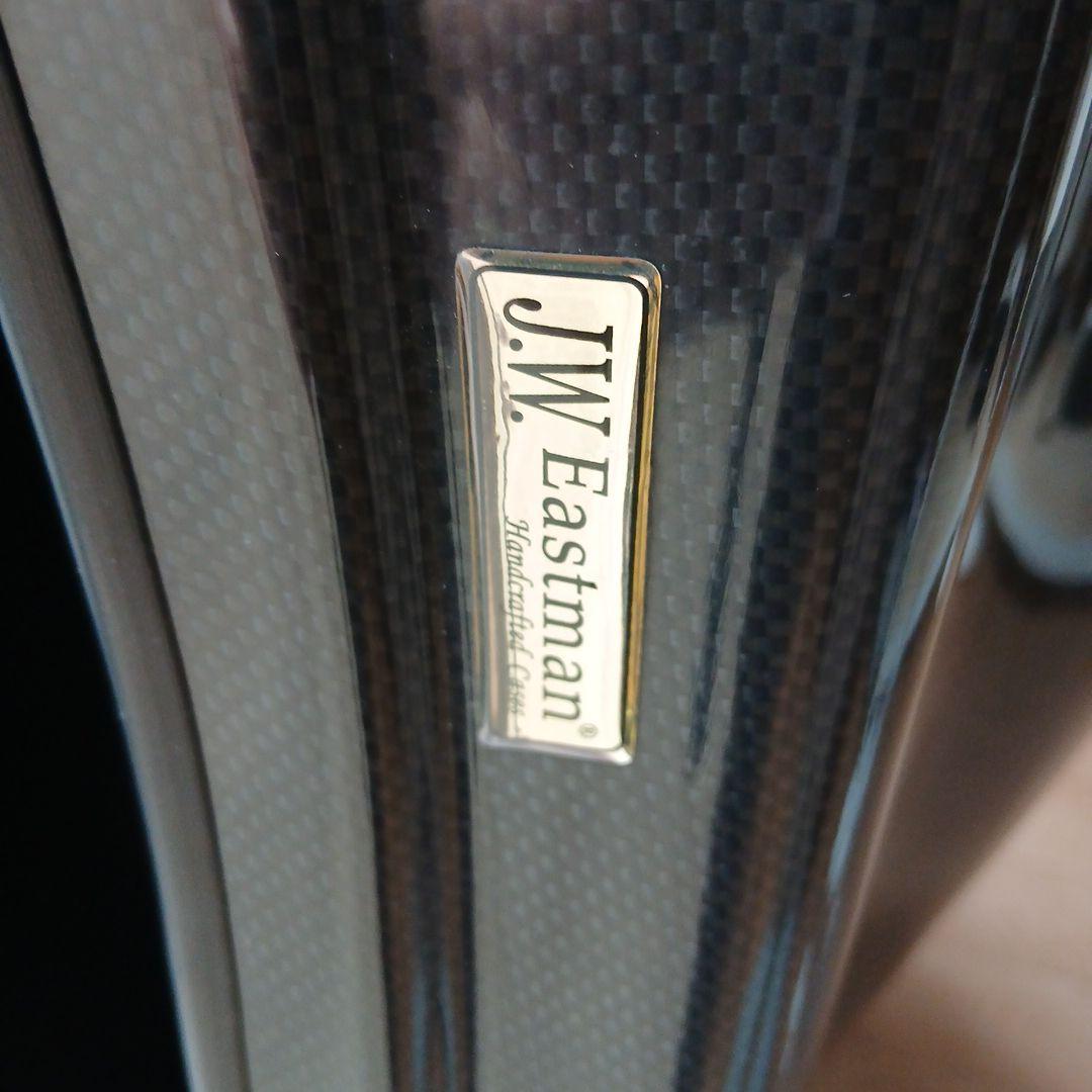 Eastman チェロ用ハードケース　約3.5kg