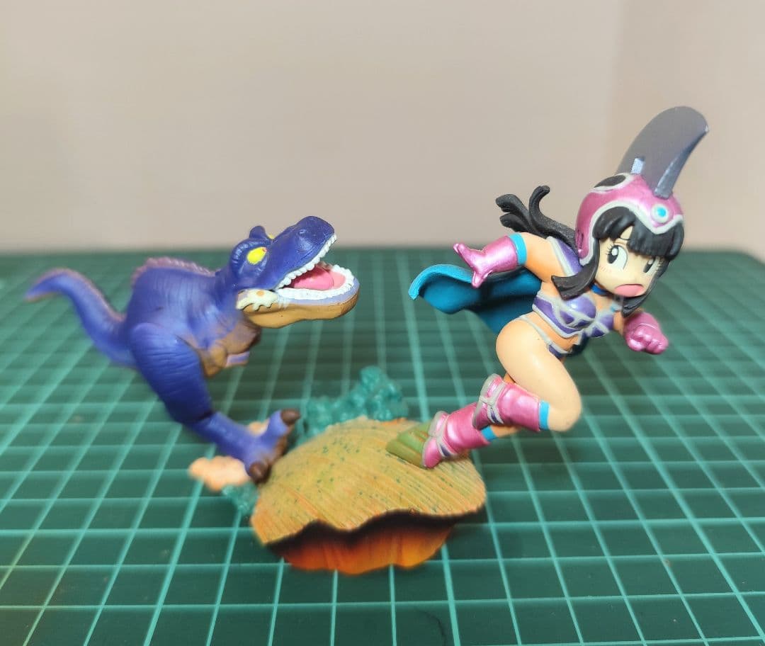 ドラゴンボール　カプセル　ドラカプ　フィギュア　チチ＆恐竜