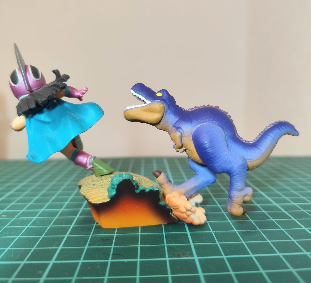 ドラゴンボール　カプセル　ドラカプ　フィギュア　チチ＆恐竜