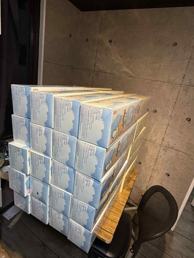 PIN FOR LOVE アソートボックス (A-M) (N-Z) 10box