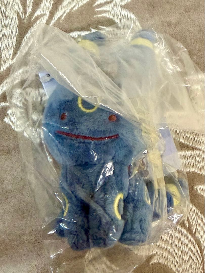 へんしん！メタモン　ブラッキー　ぬいぐるみマスコット