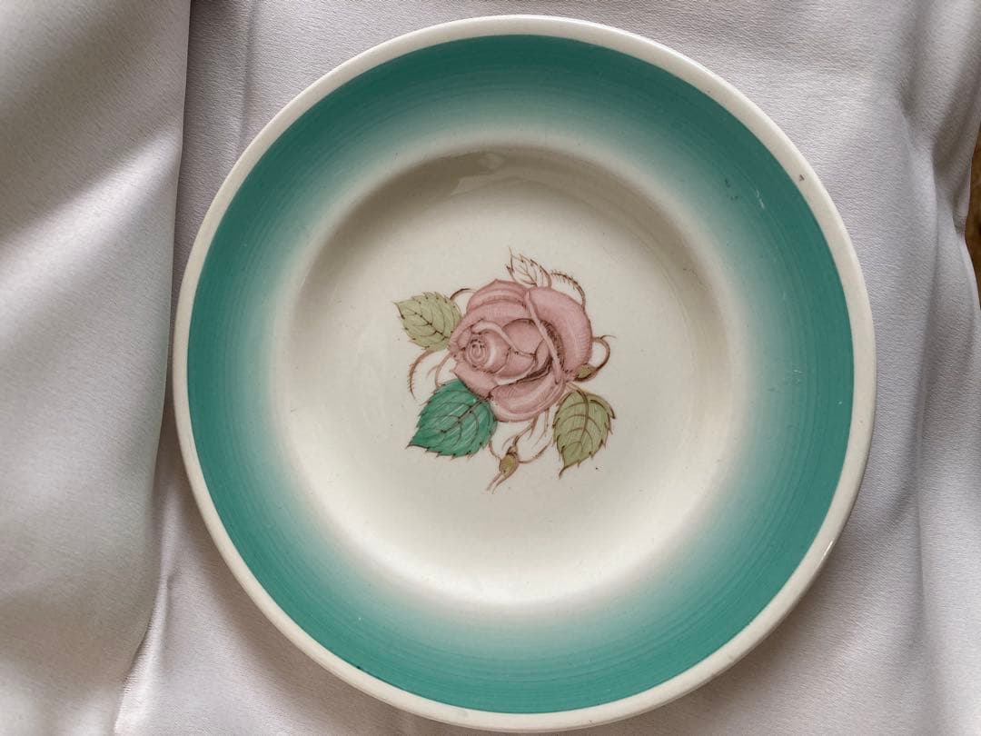 スージークーパー　ケーキ皿2枚