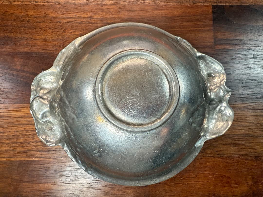 【アンティーク】ピューター製 小物入れ イチゴ