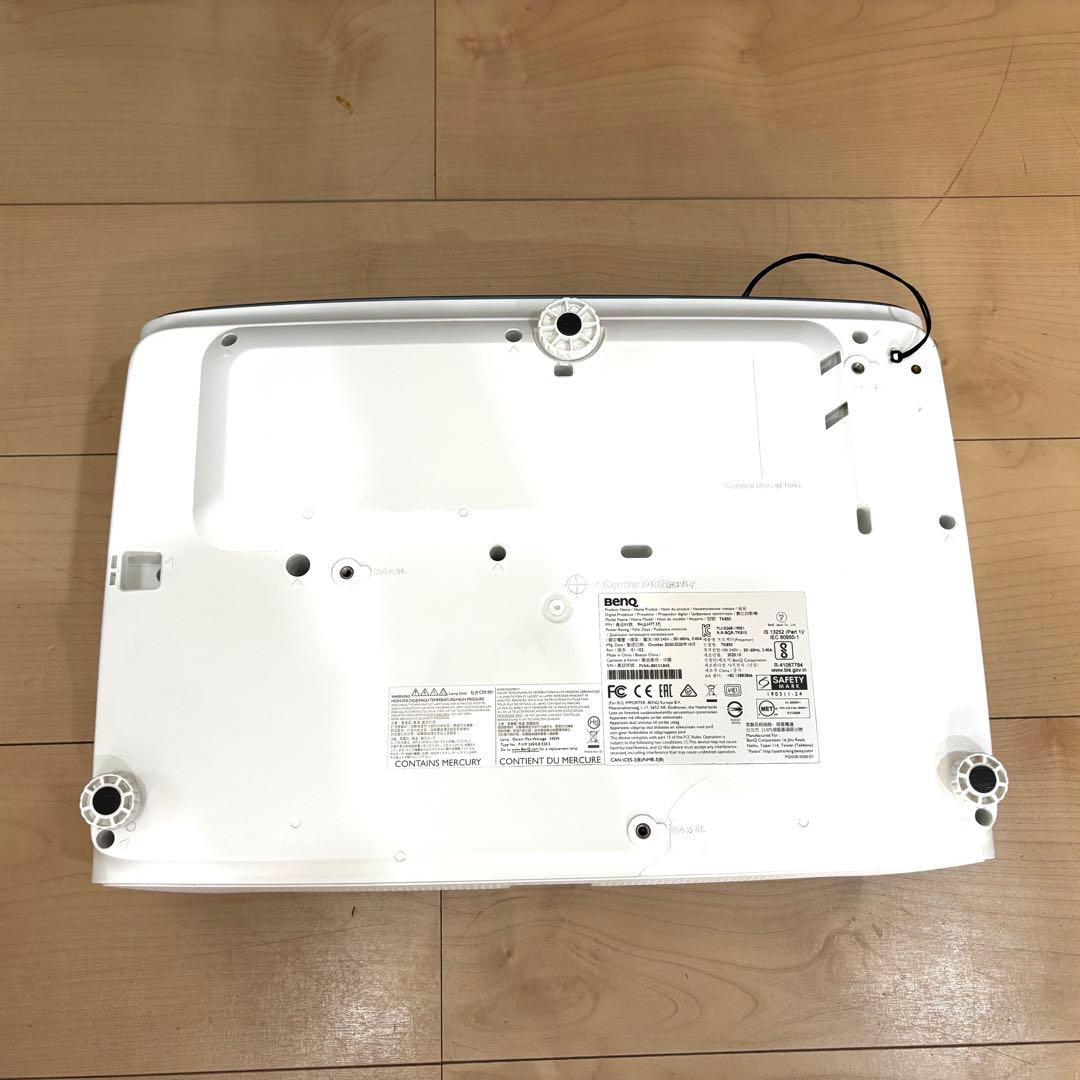BenQ　4Kプロジェクター　TK850　242時間　高輝度　リモコン付き