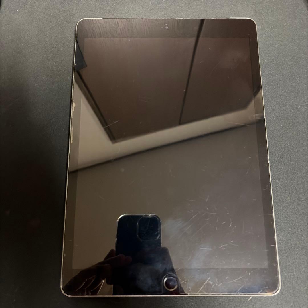 iPad（第7世代） スペースグレー