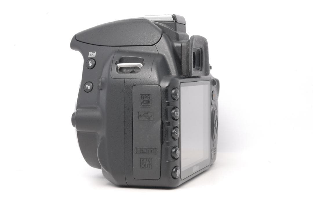 Nikon D3100 ダブルレンズキット　難ありですが美品 　動作確認済み