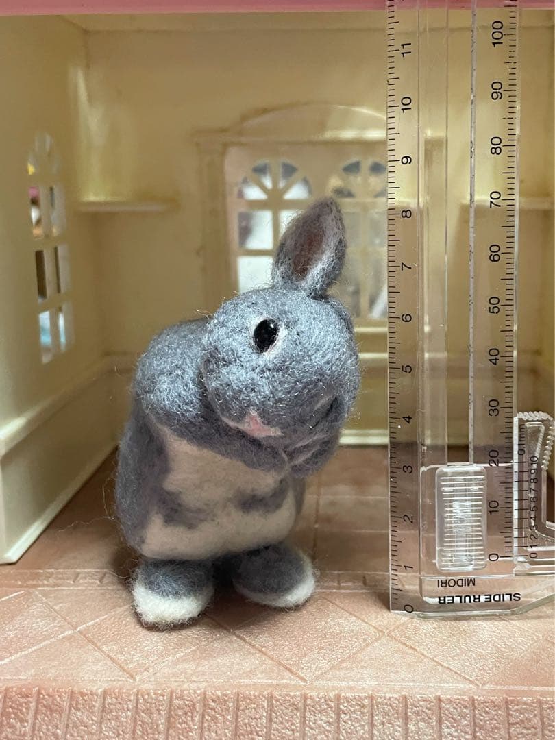 確認用　羊毛フェルト　うさぎ　ティモテ　ブルーオターorライラックオター