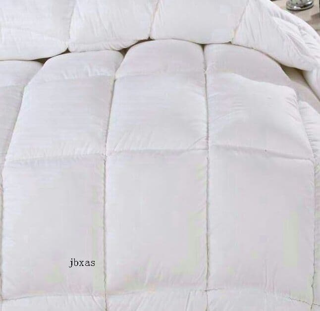 シングル　2キロ 保温 暖かい ホワイトグースダウン 冬布団+K