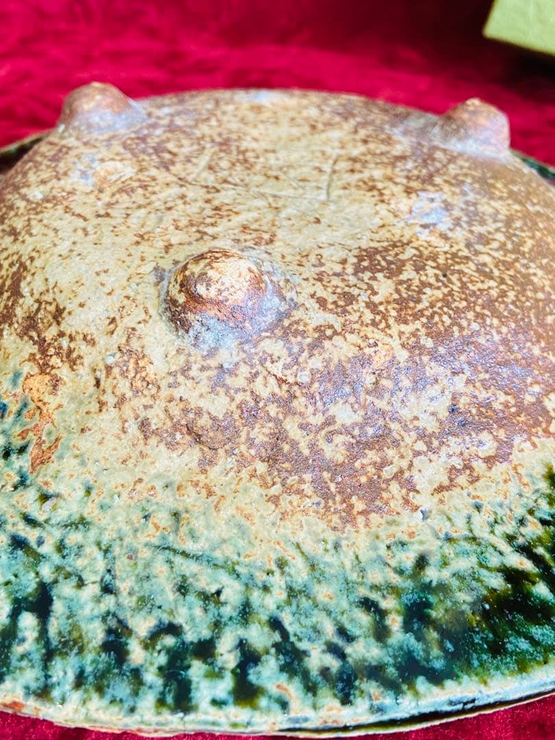 美濃焼　彫刻の陶器皿