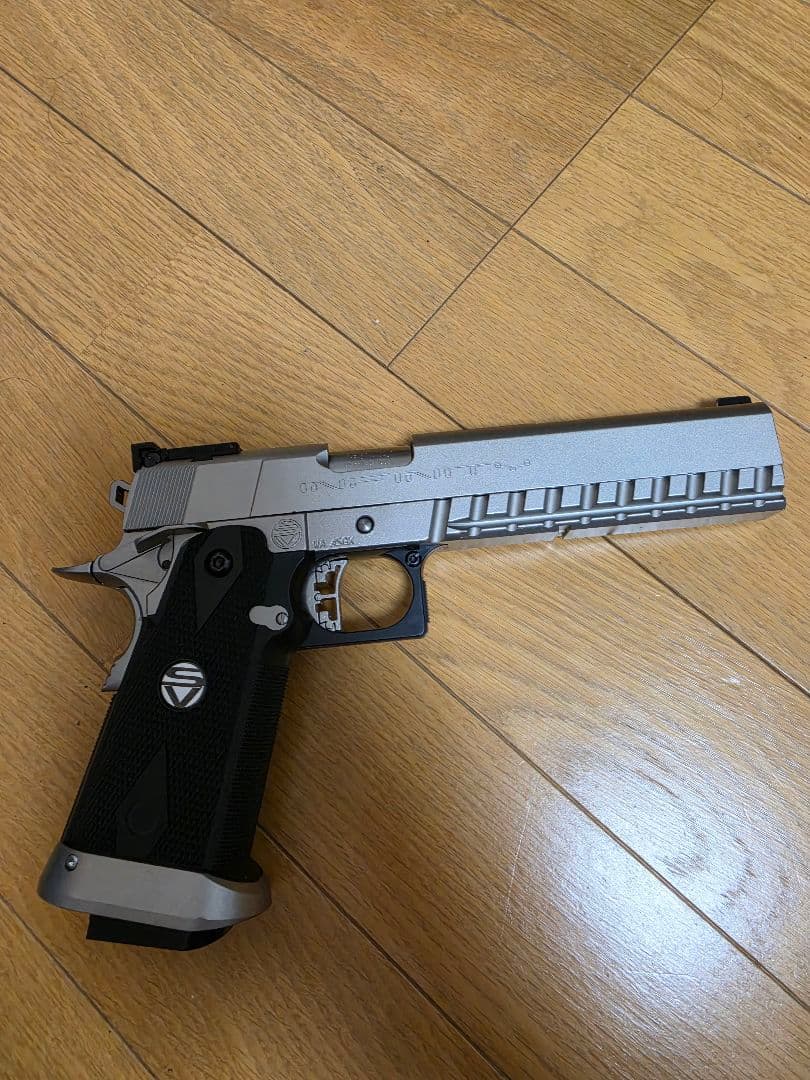 SVインフィニティ エクセラレーター ハイブリッド ブラッシュドニッケル