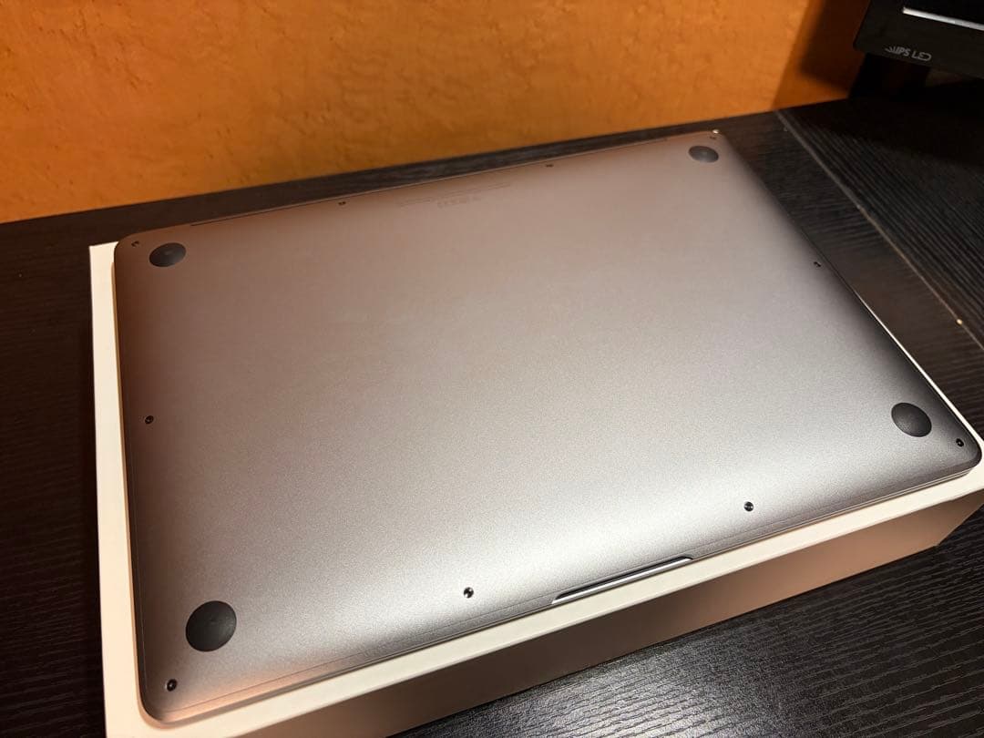 2022年購入M1 MacBookAir 8GB 256GB 13インチ