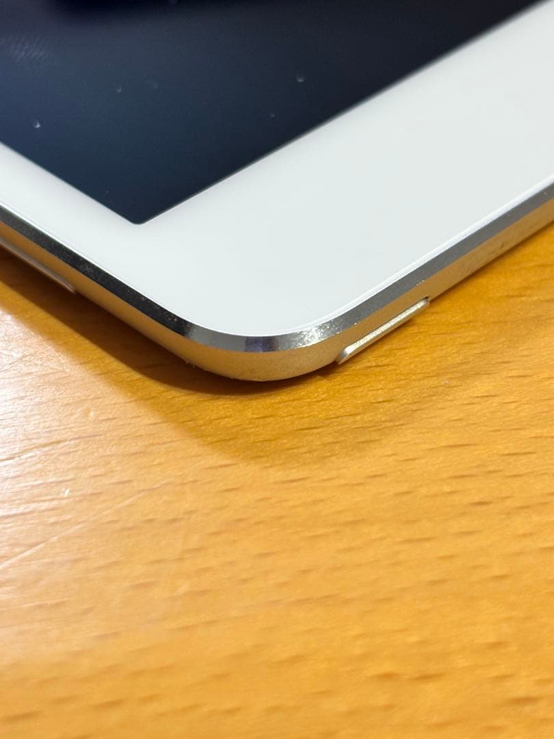 iPad mini 第4世代 Wi-Fiモデル　128GB