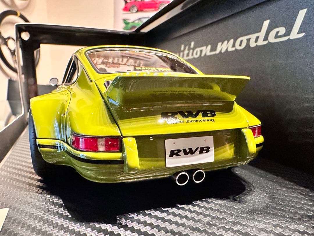 RWB930 Backdate グリーン1/18 ignition