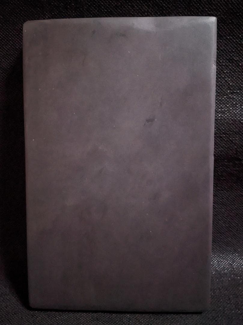 【端渓硯】◆饕餮文門字硯◆静かな油延光・青花の紫黒美石◆約七吋◆唐木共箱