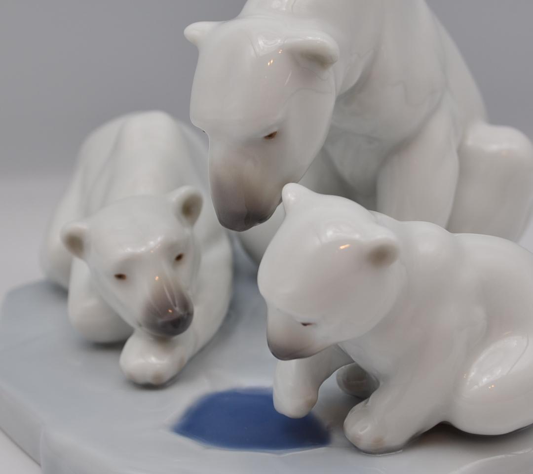 クマのような愛　＃1443　★リヤドロ　スペイン　光沢仕上げ　ご成約済み