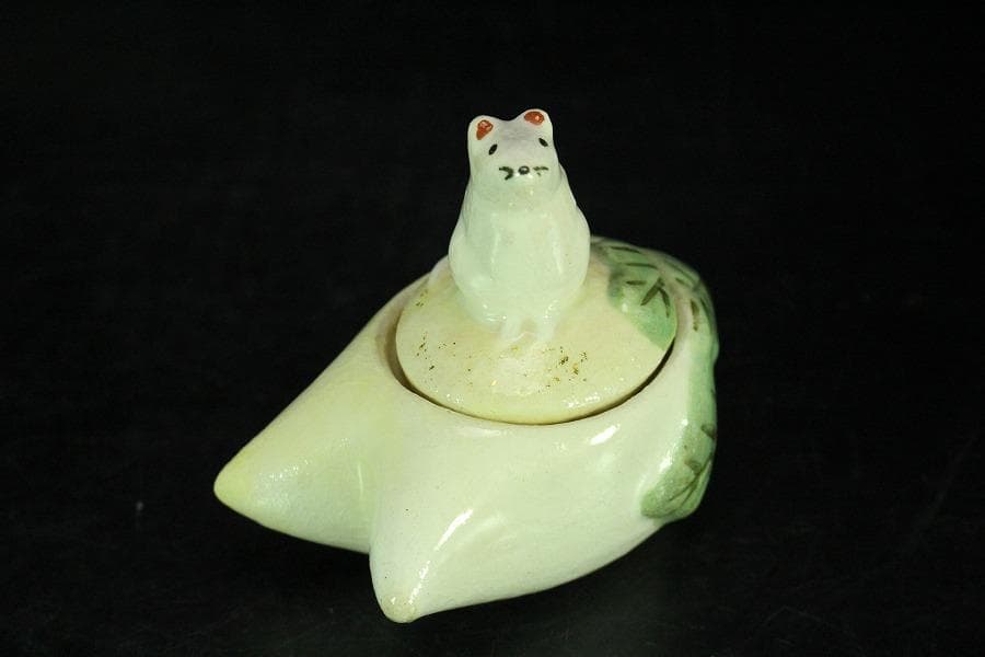 茶道具 楽入作 大根鼠 香合 共箱 未使用(K-LC857)
