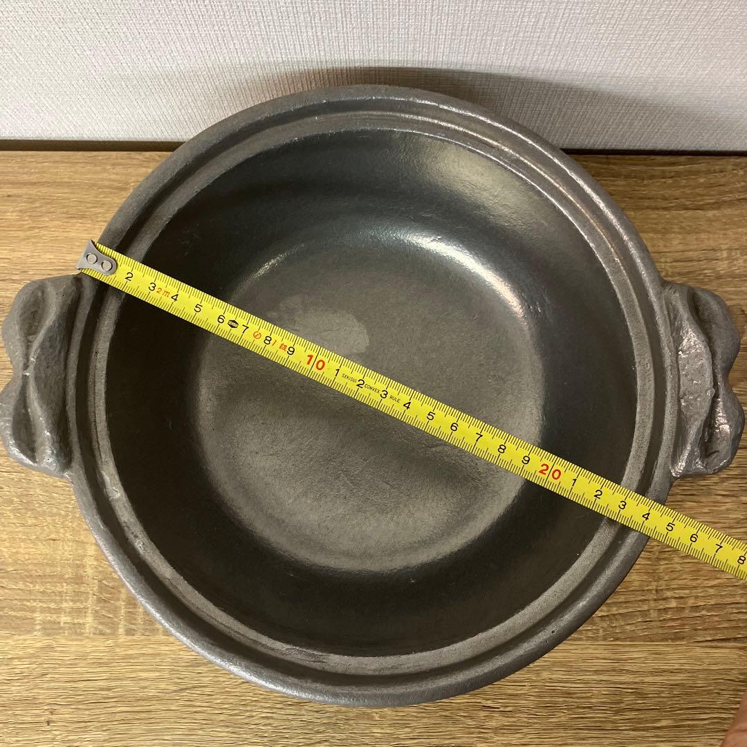 新品未使用　金属製土鍋