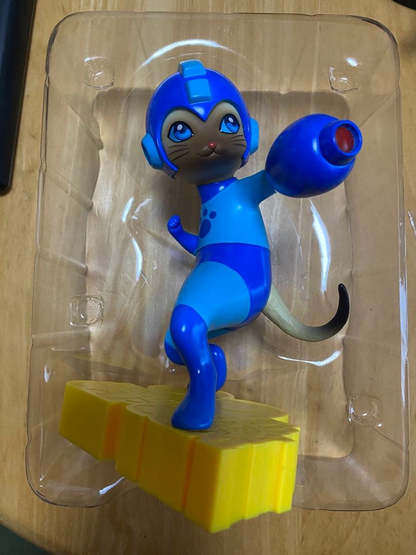 ロックマン装備アイルー 一番くじ 30th Anniversary フィギュア