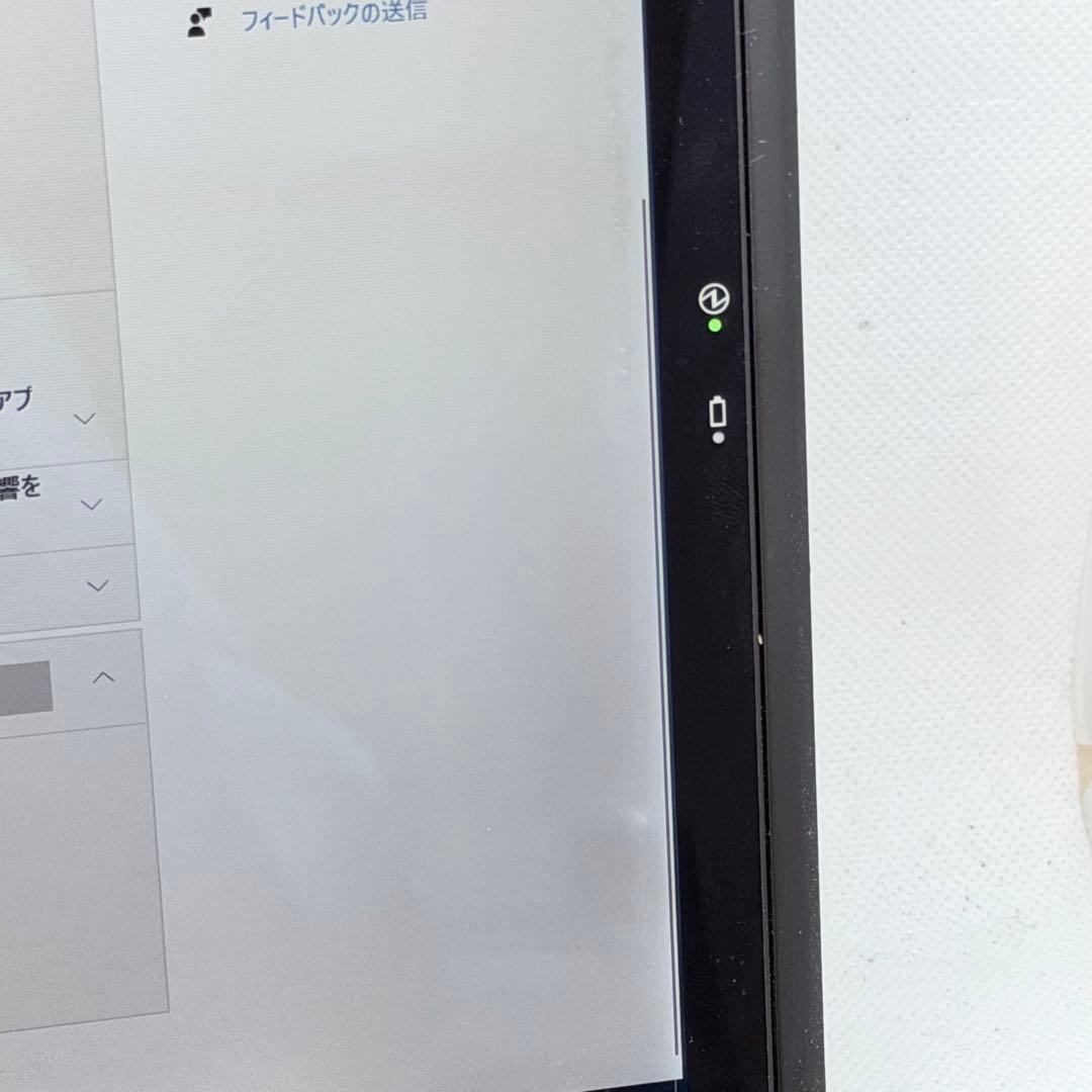 良品 パナソニックの超軽量2in1 PC「Let's note CF-XZ6」