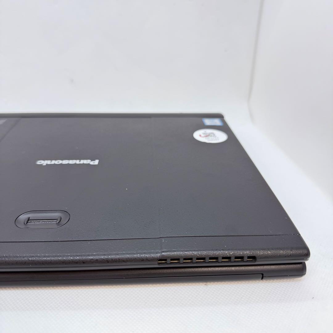 良品 パナソニックの超軽量2in1 PC「Let's note CF-XZ6」