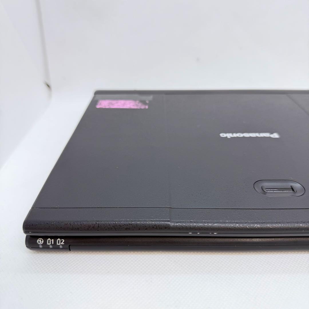 良品 パナソニックの超軽量2in1 PC「Let's note CF-XZ6」