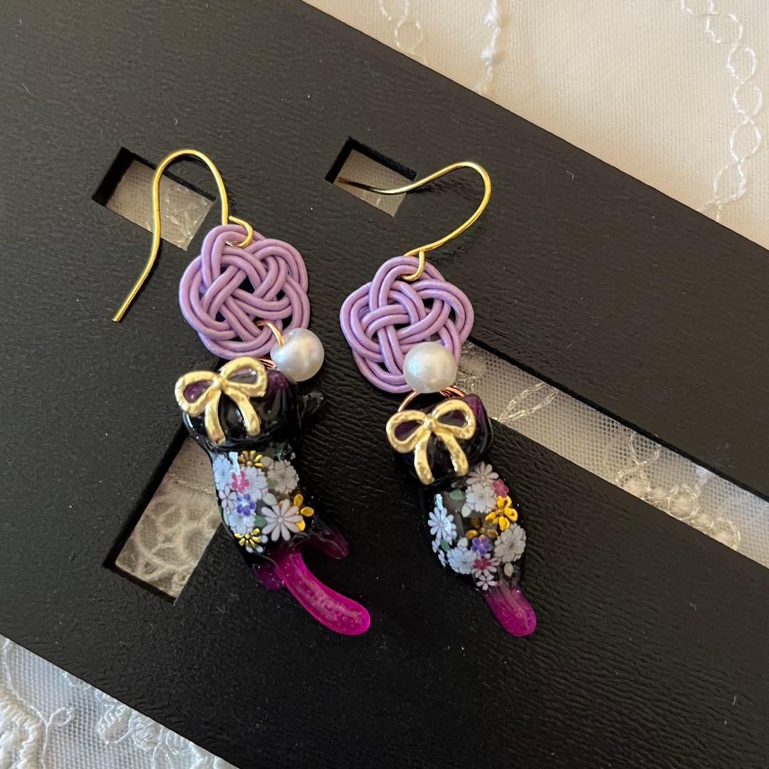 ฅ❤️ レジン　猫　ねこ　水引　梅結び　和柄　着物　ピアス　イヤリング