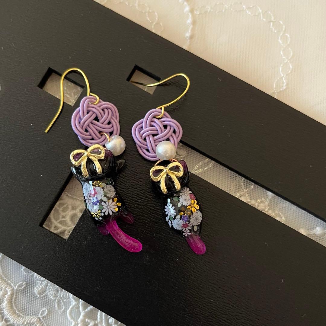 ฅ❤️ レジン　猫　ねこ　水引　梅結び　和柄　着物　ピアス　イヤリング
