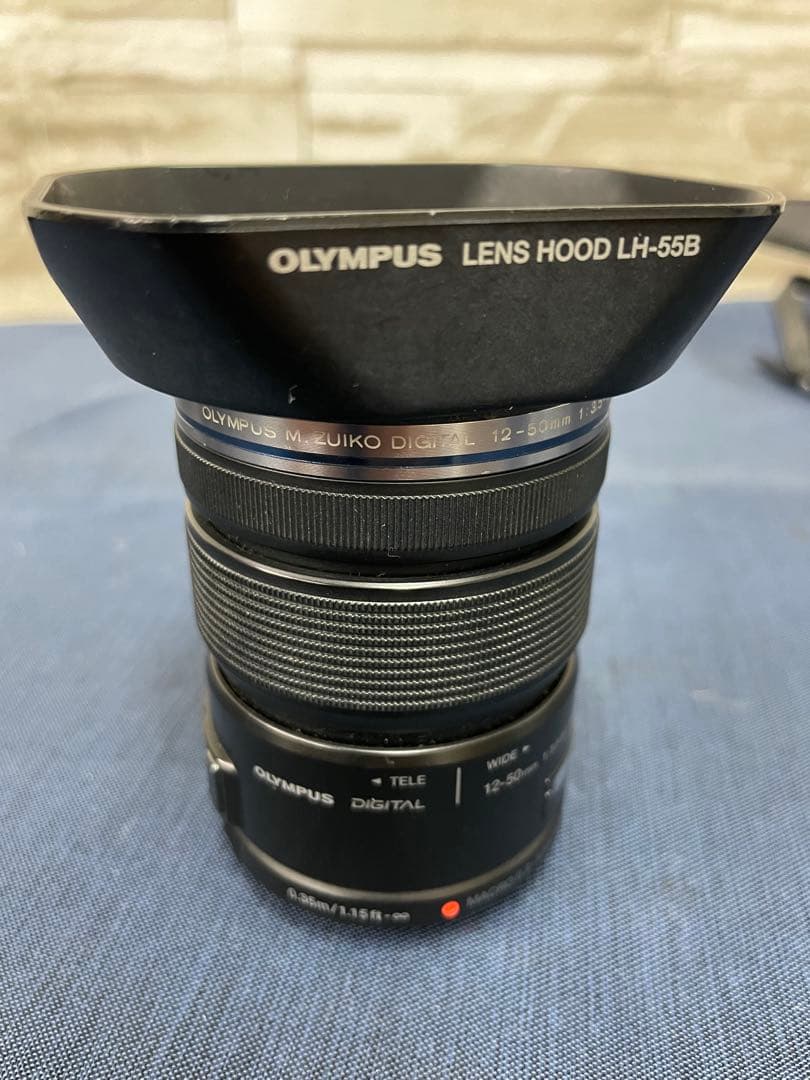 オリンパス　OLYMPUS OM-D E-M5 デジタル一眼レフ　セット売り