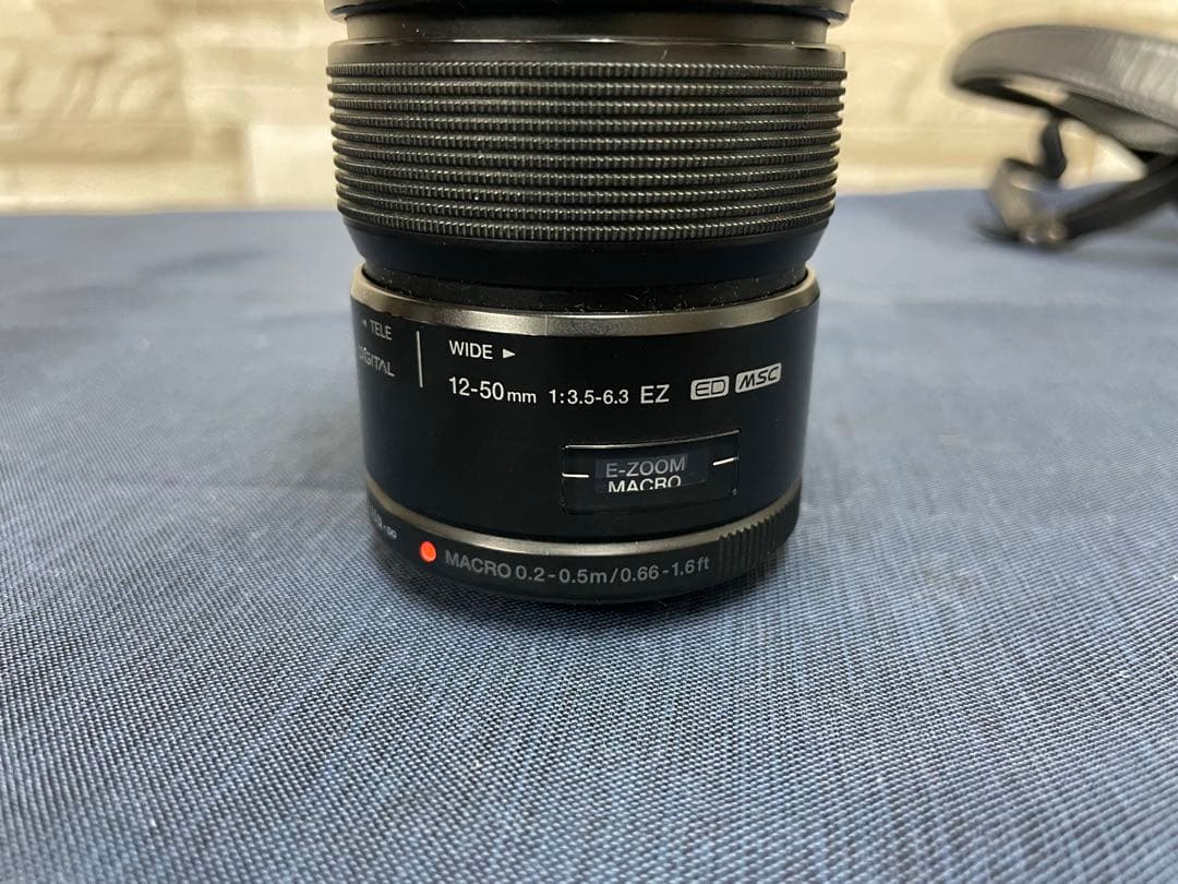 オリンパス　OLYMPUS OM-D E-M5 デジタル一眼レフ　セット売り