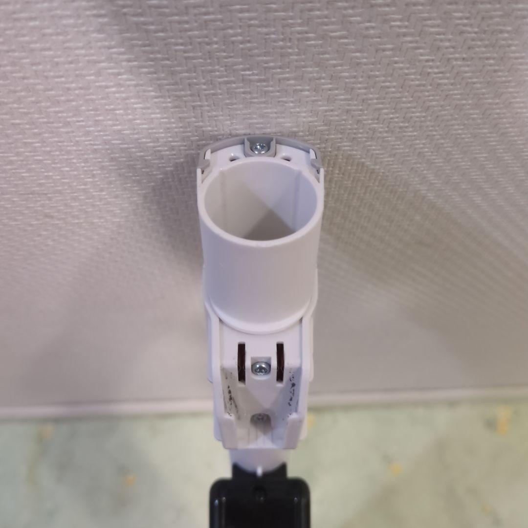 アイリスオーヤマ サイクロンスティッククリーナー SCD-120P　2023年製