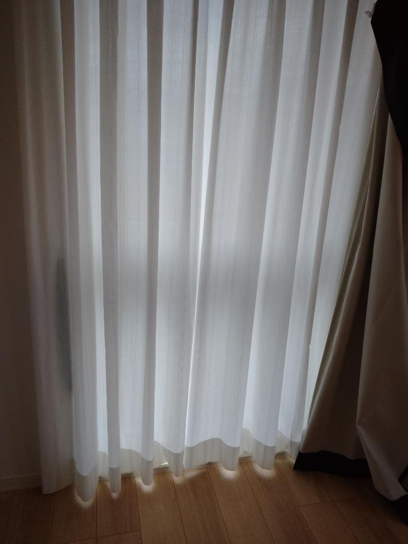 リリカラ　サンゲツ　ミラーレース　高級　オーダーカーテン　２倍ヒダ　遮光1級　黒