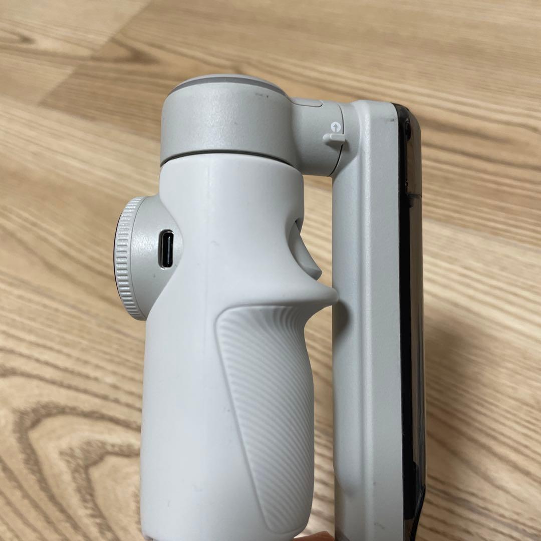 Insta360 Flow スマホジンバル