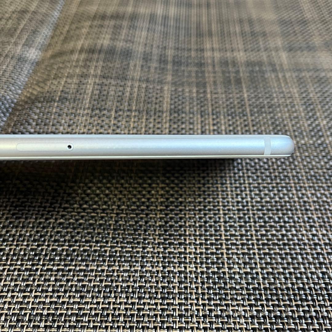 【ジャンク品】iPhone8 256GB シルバー