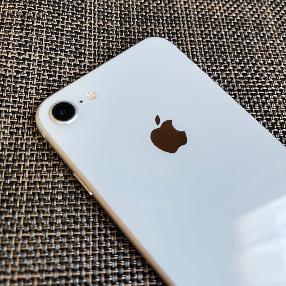 【ジャンク品】iPhone8 256GB シルバー