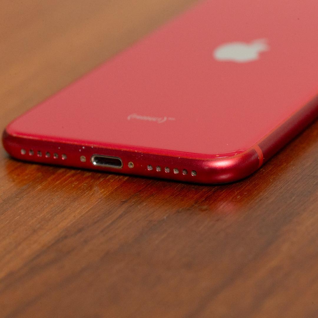iPhoneSE 第2世代 128GB プロダクトレッド SIMフリー