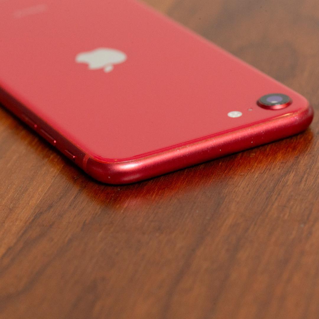 iPhoneSE 第2世代 128GB プロダクトレッド SIMフリー