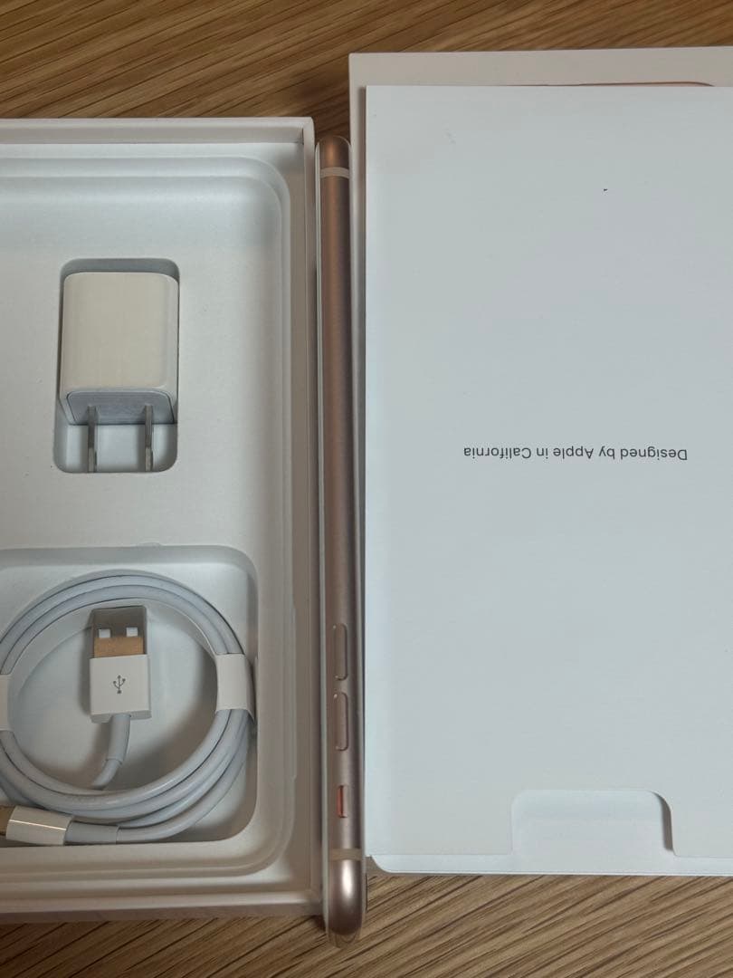 Apple iPhone 8 Plus 256GB ゴールド