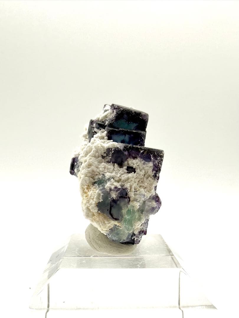 ブルー　パープル　フローライト　原石　鉱物　標本　天然石　石　エロンゴ産