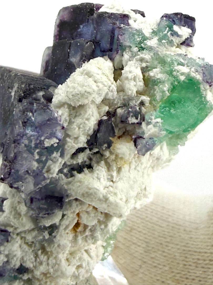 ブルー　パープル　フローライト　原石　鉱物　標本　天然石　石　エロンゴ産