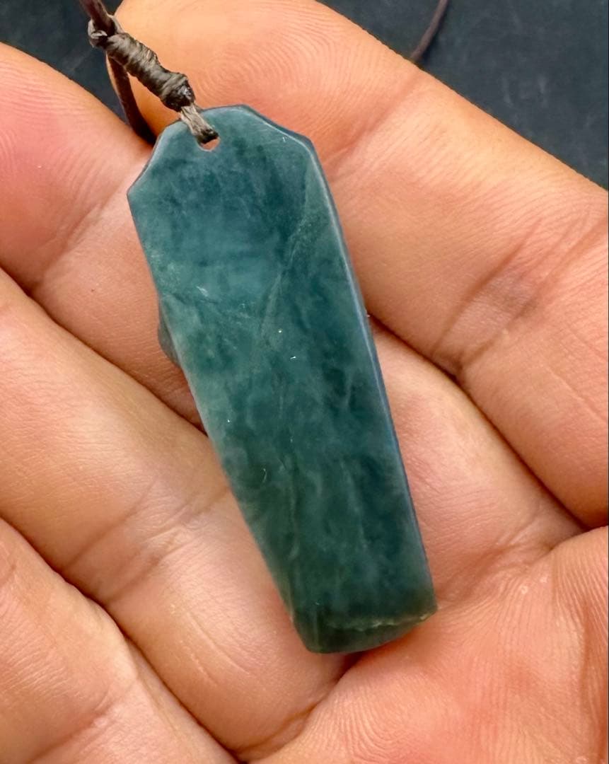 2025.6.22涼風カエル　糸魚川産最上級青玉