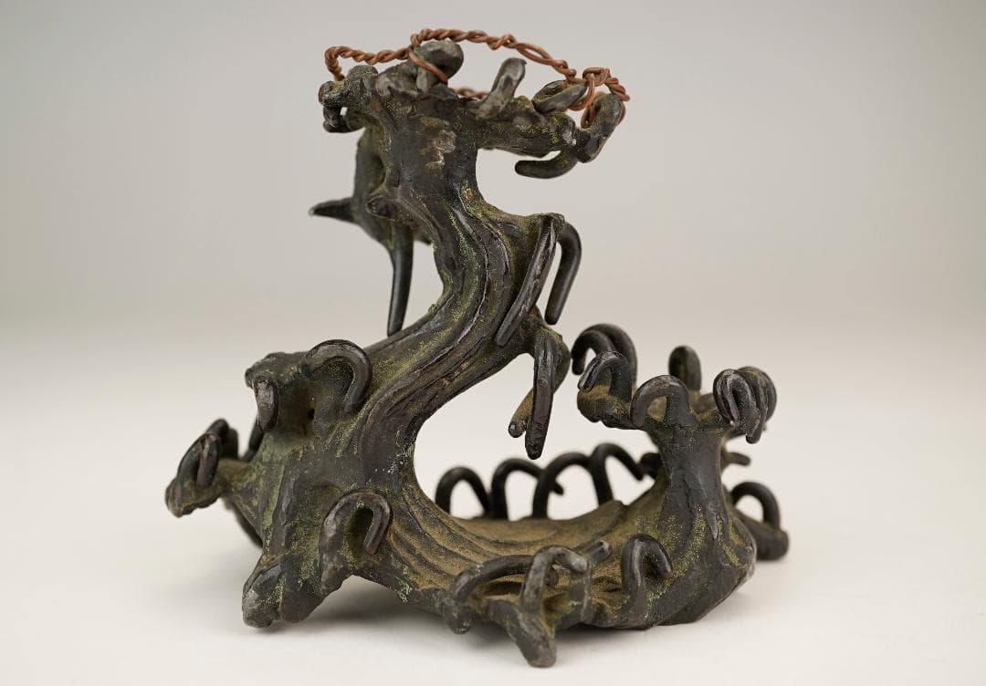 天然水晶玉 径5.1cm 古銅波千鳥彫台座付 木箱附