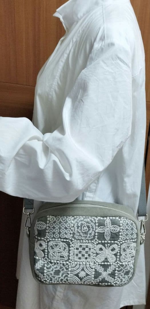 ミナペルホネン　ハンドメイド　レクタングルショルダーバッグ　フォレストタイル