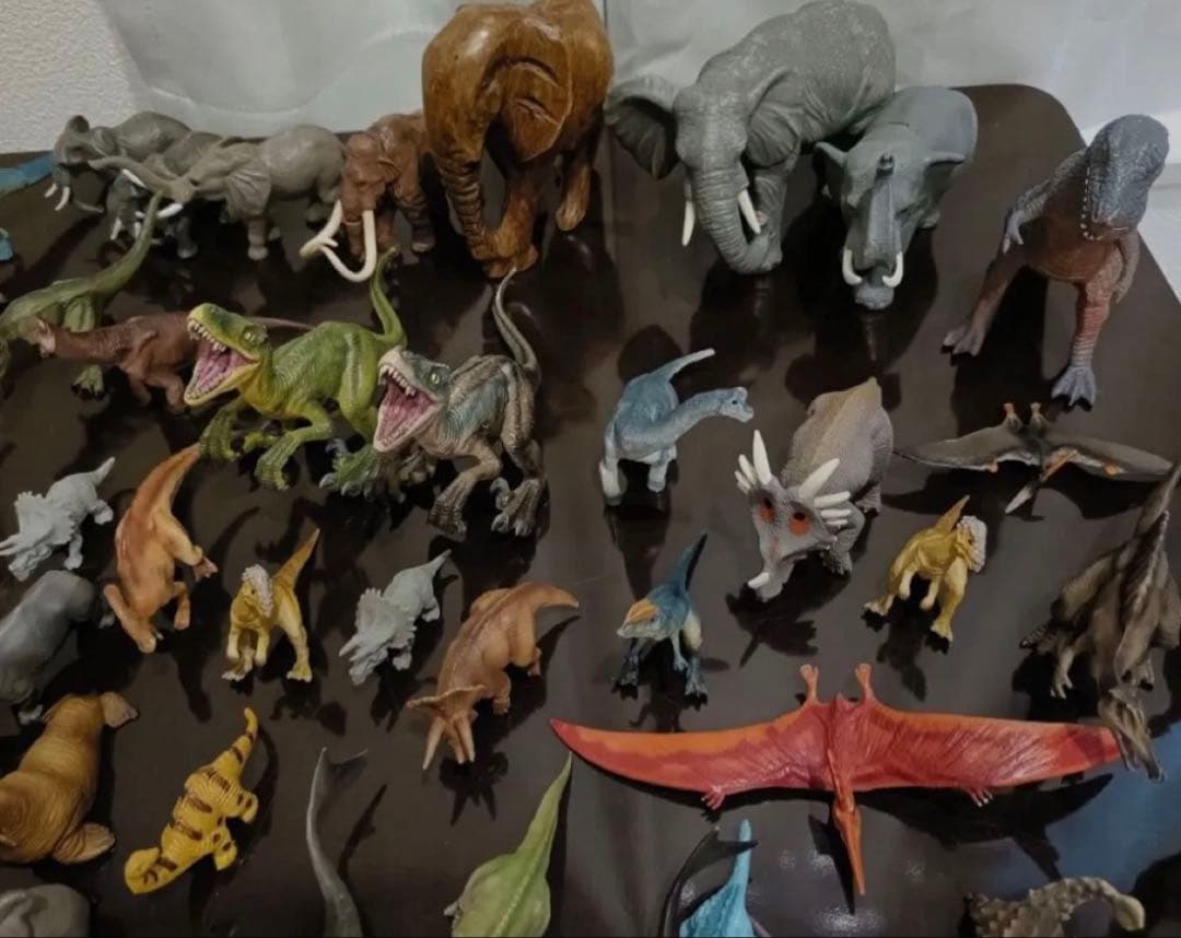 動物と恐竜のフィギュアセット約80体　 まとめ売り