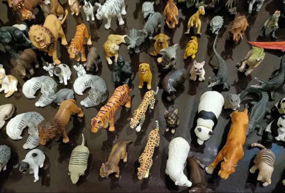 動物と恐竜のフィギュアセット約80体　 まとめ売り