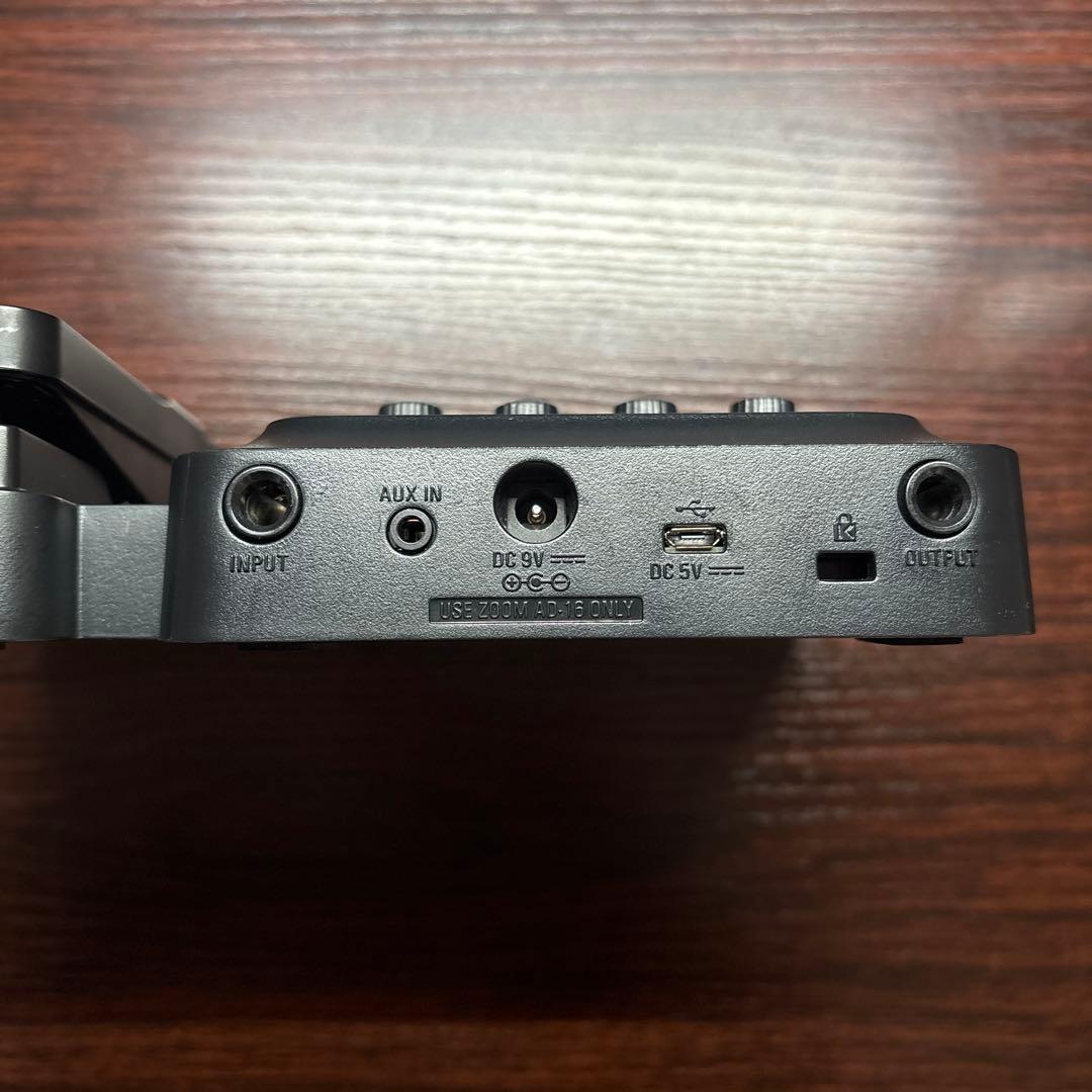 ZOOM G1X FOUR ギターエフェクター