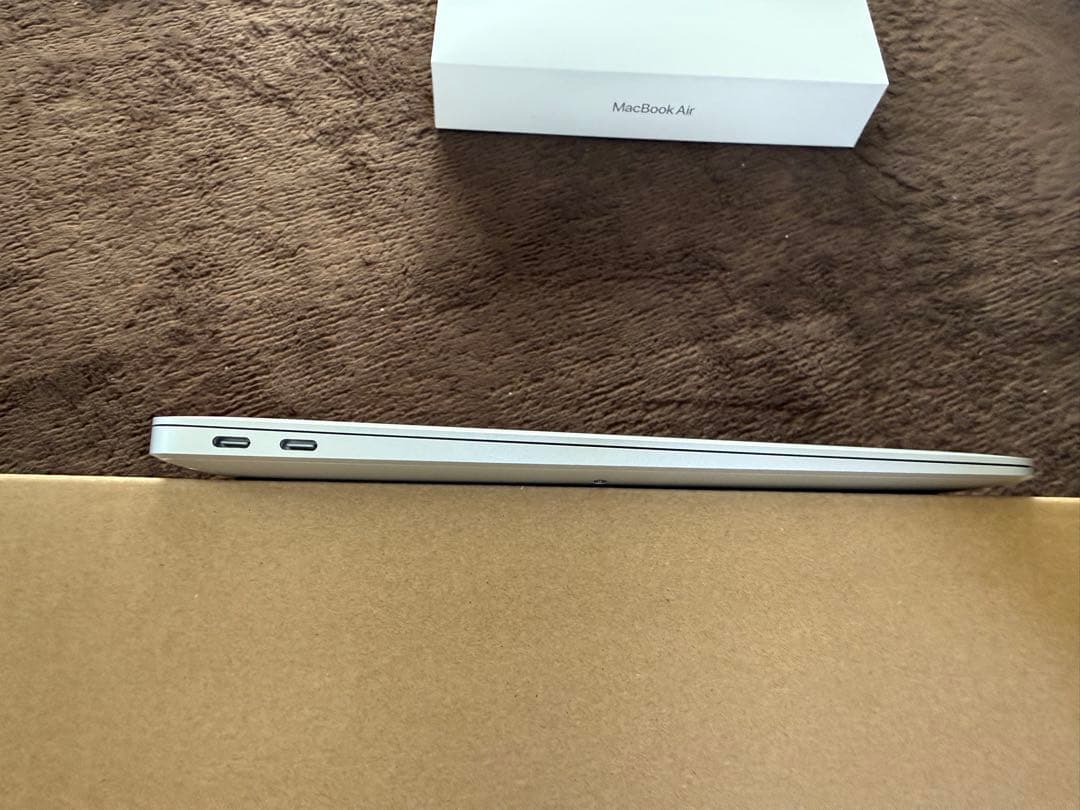 Apple MacBook Air 13インチ M1 256GB SSD